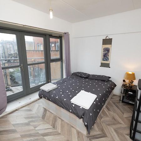 Jah Lodge Croydon Eksteriør billede